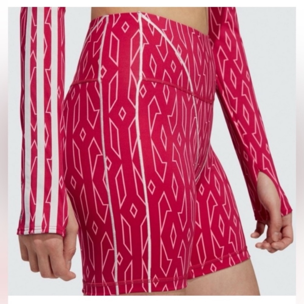 IVY PARK ADIDAS SHORTS